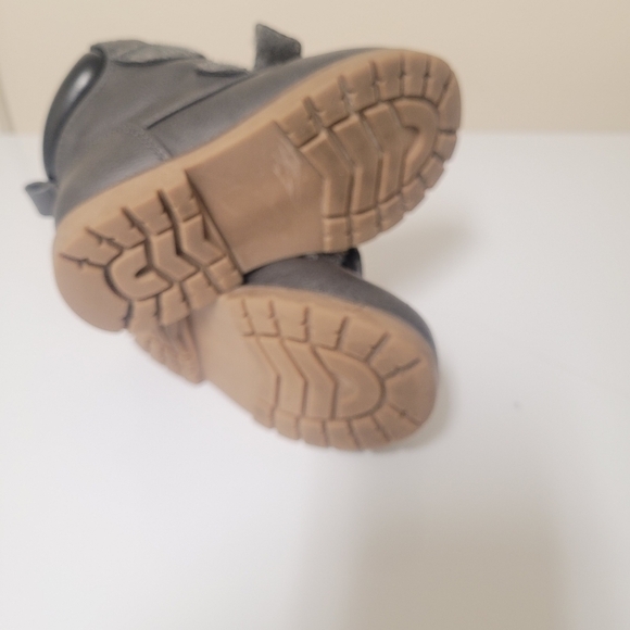 JOE FRESH Toddler Boys' Quick-Close boots in charcoal color size 8 - Picture 9 of 10